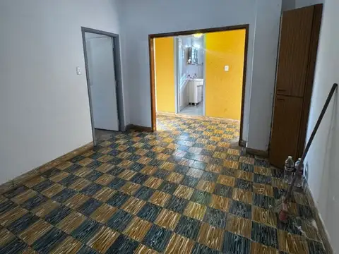 Departamento en Alquiler en Gregorio de Laferrere, $ 550.000