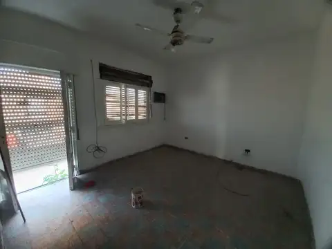 Departamento en Alquiler en Gregorio de Laferrere, $ 550.000