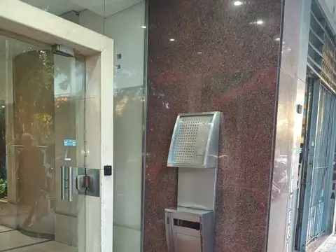 ASAMBLEA 1100, Piso 7