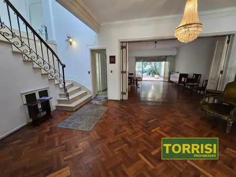 VENTA CASA 7 AMB 510M2 TERRAZA PATIO - YERBAL 1700 CABALLITO