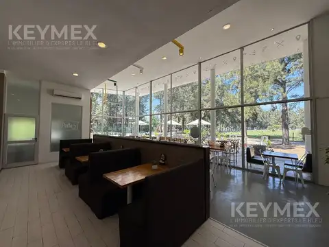 Alquiler Único Local Gastronómico en el Corazón del Parque Empresarial Austral Oportunidad Exclusiva