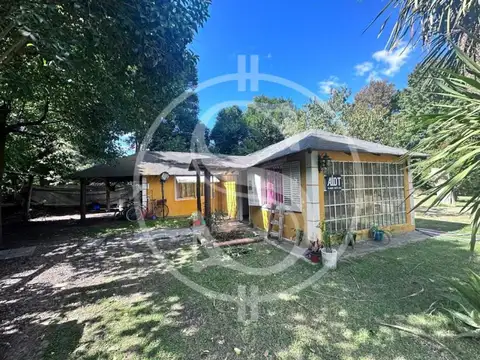 Casa en Venta con 1 cochera