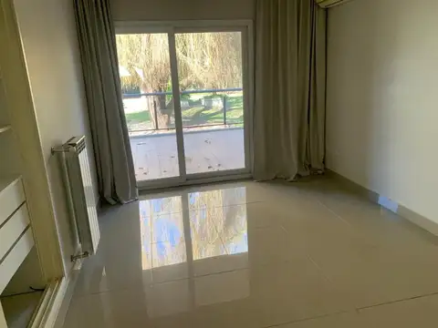 Departamento en Venta con 2 cocheras