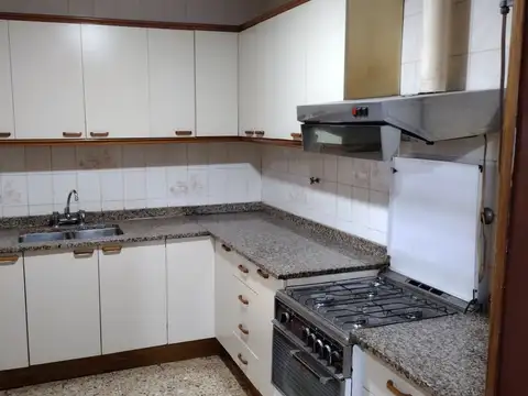 González Del Solar Bis 100