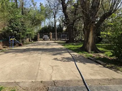 Casa en Venta en Villa Gobernador Udaondo, USD 300.000