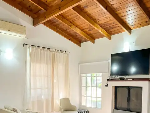 Casa en Venta en Barrio Cerrado Altos del Carmen, USD 210.000