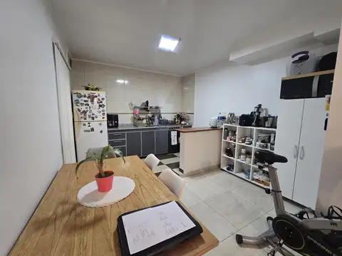Casa en Venta en Villa Adelina, USD 150.000