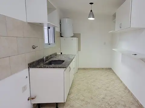 Depto Tipo Casa en Venta en Los Boulevares, USD 68.000