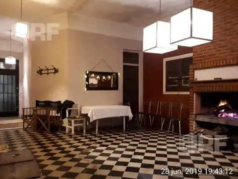 Venta Casa 4 ambientes - Quilmes