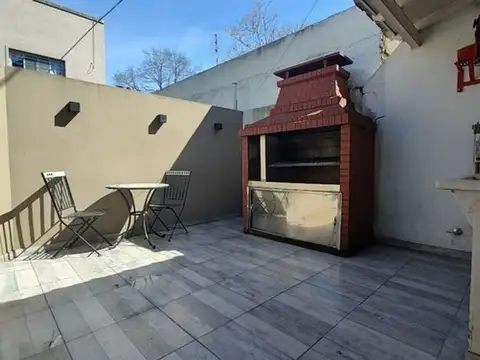 Depto Tipo Casa en Venta 9 años