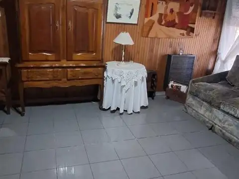 Casa 3 ambientes en muy buena ubicación!