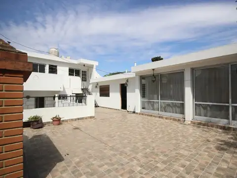 Casa en Venta en Flores, USD 210.000