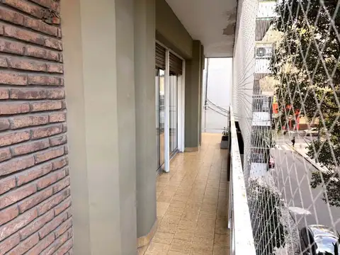 Departamento en Alquiler con 1 cocheras