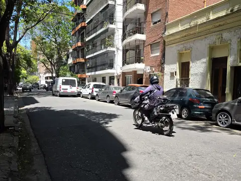 Balcarce 1400, Piso PB