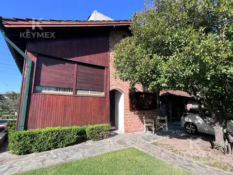 Casa 4 ambientes con 2 baños