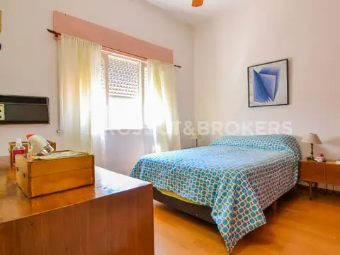 Casa en Venta en Castelar Norte, USD 180.000