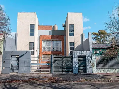 PH en venta Villa Real