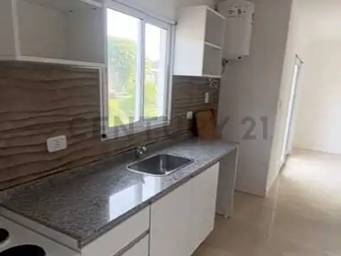 Oyoli 400, Piso 0