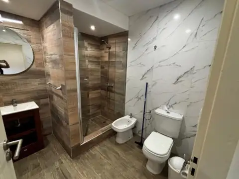Venta. Casa 4 ambientes. Parque Sakura