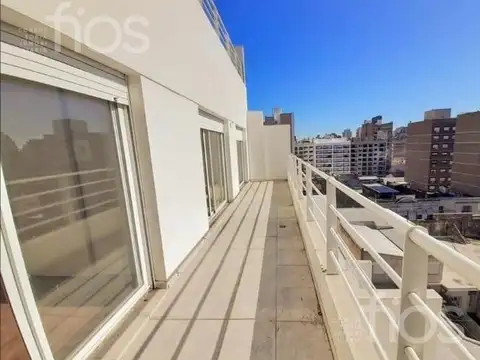 VENTA DEPARTAMENTO DE UN DORMITORIO CON BALCON  EN ZONA CENTRO