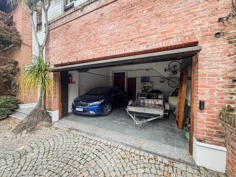 Casa en Venta en Martinez Vias / Libertador, USD 785.000