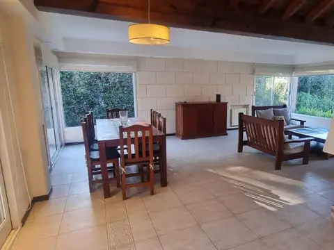 Casa en Alquiler 24 años