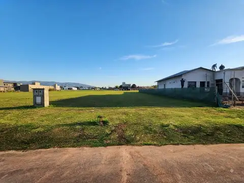 B° PRIVADO LAS CAÑAS 100