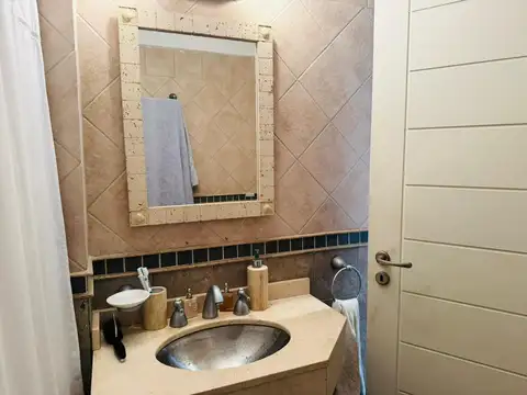 Departamento en Alquiler con 1 cocheras