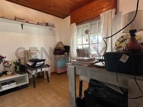 Casa en Venta en Los Hornos, USD 49.000