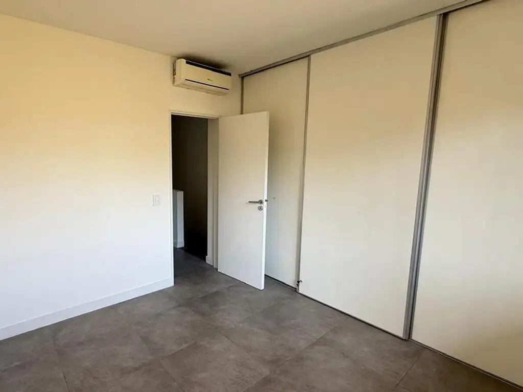 Departamento en Bosque Alto