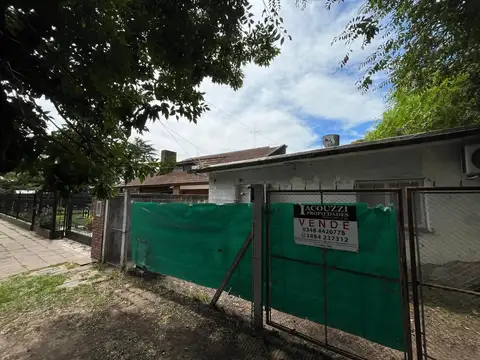 Casa en venta de 2 dormitorios en Ingeniero Maschwitz