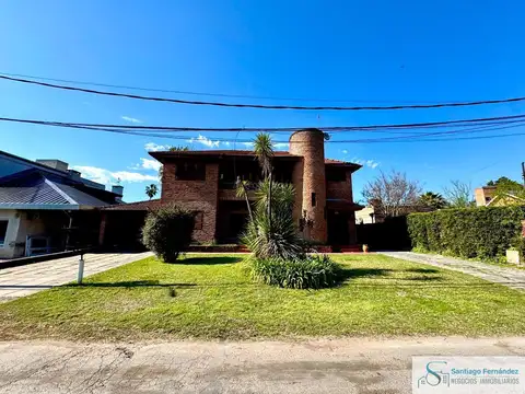 Casa en Venta de 5 dormitorios
