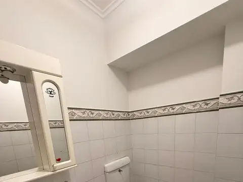 Casa en Alquiler con 1 cochera