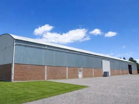 GALPON Y CASA EN VENTA  PARQUE INDUSTRIAL DOLORES