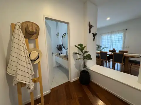 Casa de 4 dormitorios - Olivos Golf - Refaccionada