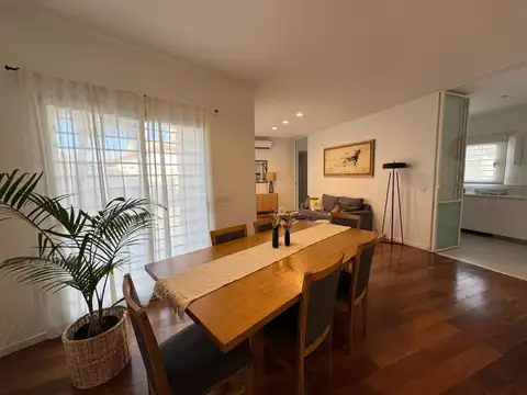 Casa en Alquiler de 4 dormitorios