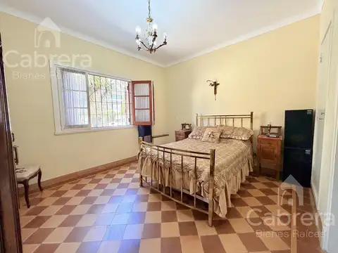 Salta e/ Necochea e Ituzaingo