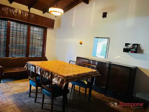 Casa 3 ambientes con 1 baño