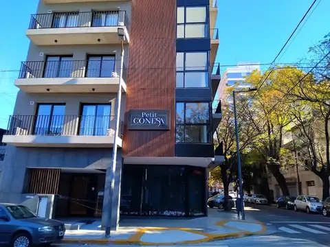 Venta Departamento de 2 ambientes al frente con Balcón en Saavedra
