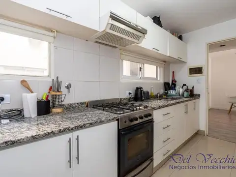 Departamento 3 ambientes con 2 baños