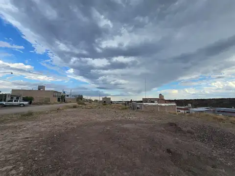 Terrero en venta con vivienda prefabricada - B° Valle del Plata - Luján de Cuyo