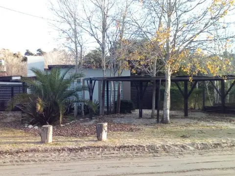 Excelente complejo de 4 UF en venta!  OPORTUNIDAD 