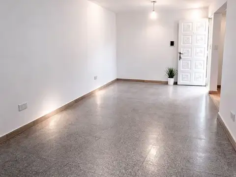 ALQUILER, DEPTO  2 DORM, COCHERA, TERRAZA Y ASADOR