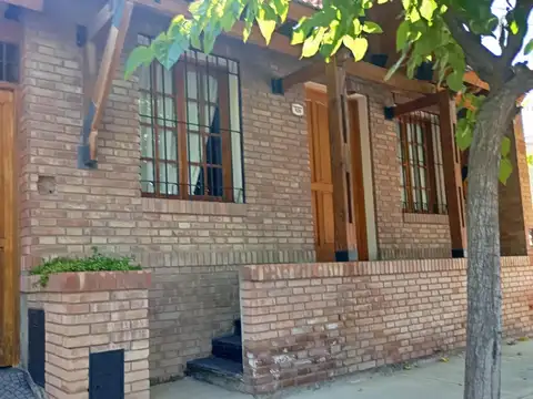 Casa+ dos deptos, b° jardín serrano, godoy cruz