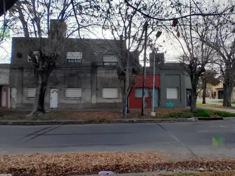 Terreno en Venta. Calle 74 y 9