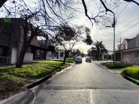 Terreno en Venta 10  mts Fondo