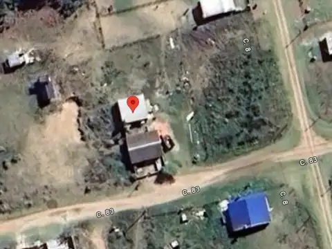 Casa en venta - 4 Dormitorios 3 Baños - 960Mts2 - San Clemente del tuyú