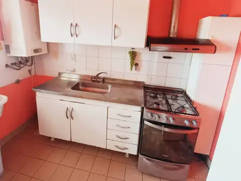 Departamento 4 ambientes con 1 baño