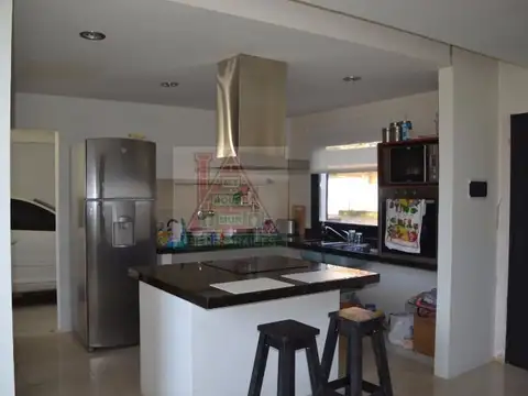 CASA 4 AMBIENTES, VENTA  EN SAN ISIDRO