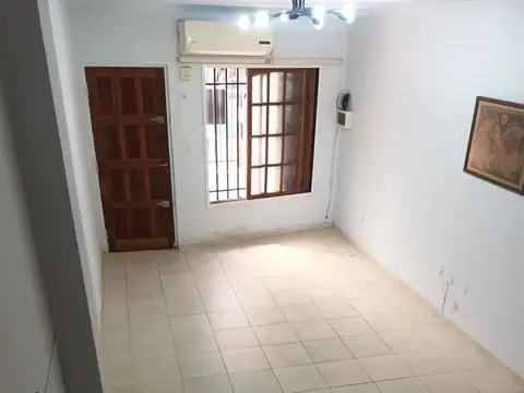 Casa en Venta en Moron, USD 98.000